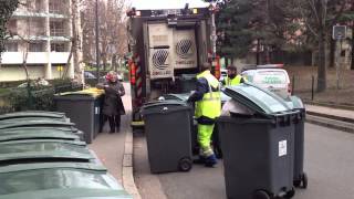 Eboueurs de SaintEtienne [upl. by Britteny]