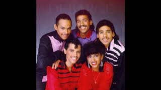 DEBARGE  LOVE ME IN A ESPECIAL WAY 1983 [upl. by Derriey964]