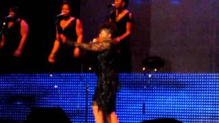 Anita Baker Performing quotSweet Lovequot Live [upl. by Dietz]