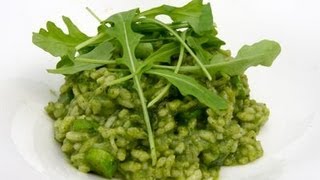 Spinazie risotto met courgette en groene asperges [upl. by Niwroc]