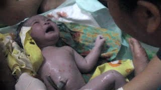 proses ibu melahirkan bayi normal di rumah  giving birth story [upl. by Navetse666]