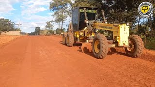 PATROL RG140B RASPANDO BASE PARA IMPRIMAÇÃOMotoniveladoraPatrolaRoad GraderMotor Grader [upl. by Kopp]