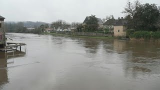 Intempéries MontignacLascaux en Dordogne toujours inondée  AFP Images [upl. by Yttel596]