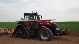 Case Row Trac 380 au semi de Betterave [upl. by Ydnes]