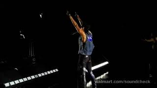 Keri Hilson  Alienated Live Walmart 2009 [upl. by Conias888]