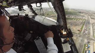 SUPER OLD amp RARE Boeing 727100 1965 COCKPIT Crosswind Landing in Bogota Cirque AirClips [upl. by Shreeves]