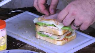 Ogrostronomia  Club Sandwich  chef convidado André Nogal [upl. by Phillie112]