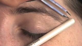 How to shape your eyebrows with tweeers [upl. by Lennahc374]