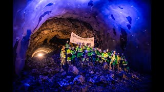 Gjennomslag på Fornebubanens tunnel på Fornebu [upl. by Noral]