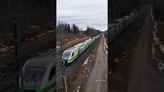 S87 HelsinkiJyväskylä 🇫🇮 VR rautatieasema video train shorts 🛤️ trevlig resa [upl. by Keyes]