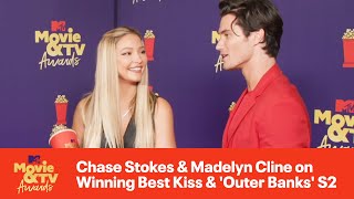 Chase Stokes amp Madelyn Cline on Winning Best Kiss amp Outer Banks S2  2021 MTV Movie amp TV Awards [upl. by Esilrac642]