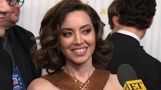 Aubrey Plaza Reacts to Eerie Twinning Moment with Jenna Ortega at SAG Awards Exclusive [upl. by Acinor]