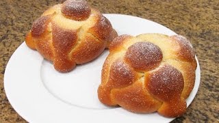 Pan de Muerto  Receta tradicional Mexicana [upl. by Bolitho653]