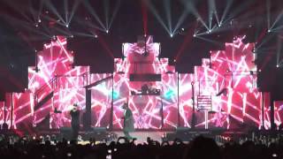 Nekfeu  Squa Live Bercy [upl. by Werdnaed]