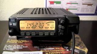 Icom IC207H [upl. by Huppert986]