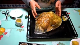 دجاجة محمرة مشوي بالفرن سهل سريعpoulet au four recetteCuisinetunisiennezakia​ [upl. by Annekam]