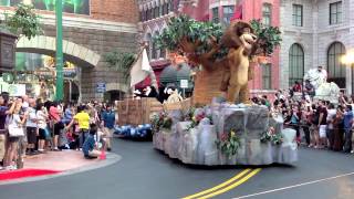 Hollywood Dreams Parade Universal Studios Singapore [upl. by Okomom]