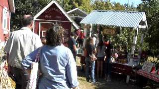 Sept 27 2009 Oak Glen Apple Picking Road Trip Adventure 9  Willowbrook Apple Farm [upl. by Hniv523]