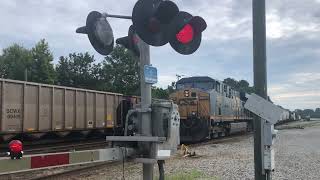 CSX 5409 moving these cars with CSX W011 pulling into Maxwell Yard on 7923 [upl. by Dysart]