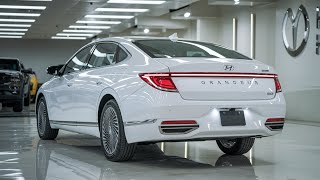 2025 Hyundai Grandeur Azera  Hyundai Grandeur Hybrid First look at Luxury Sedan  Future car [upl. by Neillij646]