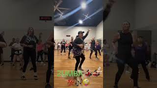 ¡Baila conmigo Zumba class [upl. by Yelda588]