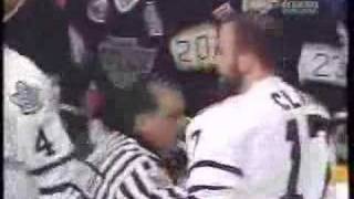 Wendel Clark vs Marty McSorely [upl. by Suhpoelc124]