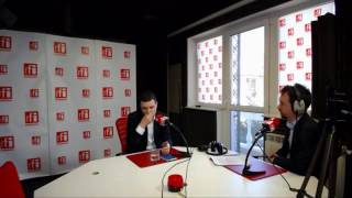 Nicusor Dan a dat cu mucii in studioul RFI Romania [upl. by Slaby]