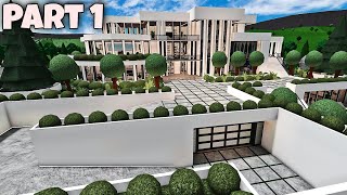 Bloxburg Modern Mega Mansion Speedbuild Part 15 Exterior [upl. by Descombes716]