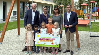 Wiener Neustadt mit Kindergarten und Schuloffensive [upl. by Netsruk]