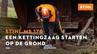 Een kettingzaag starten op de grond  STIHL MS 170 [upl. by Ramsay]