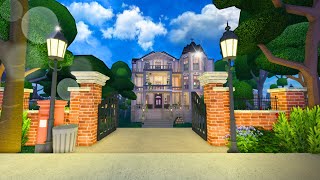 ROBLOX 🏡 OldVictorian  Best Of RoVille Home Edition With House Code  RoVille Tours [upl. by Akselaw]