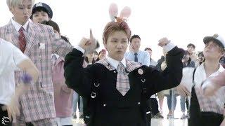 180421 펜타곤PENTAGON 진호 quot빛나리 SHINEquot 영등포 팬싸 직캠 JINHO fancam [upl. by Liew21]