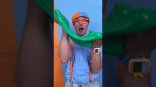 MAGIC COLOR CHANGING SLIME🟣🔴🟢 Blippis Slime Experiments blippi shorts [upl. by Rattan]