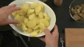 Rezept Bratkartoffeln [upl. by Llerad]