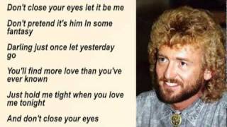 Keith Whitley  Dont Close Your Eyes with Lyrics [upl. by Haydon]