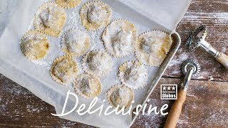 Delicuisine How To Ravioliteig zubereiten [upl. by Atirac]