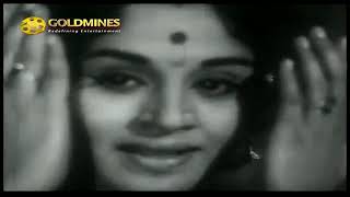 Sonarane Tochale Kaan  1973 Full Marathi Movie  Usha Chavhan Nilu Phule [upl. by Corwin]