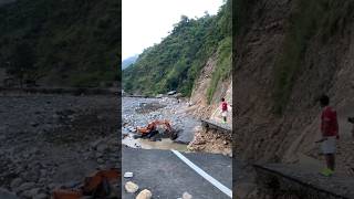 यसरी बन्दै छ घर जाने बाटाे💞Bp highway New Update Shortsbphighwaynewupdatelandslidefypシviral🇳🇵 [upl. by Dranel470]