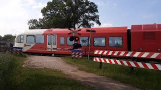 Spoorwegovergang Winterswijk  Dutch Railroad Crossing [upl. by Gwyneth]