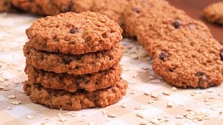 Galletas de Avena con Chips de Chocolate  Receta muy fácil y rápida [upl. by Llenor]