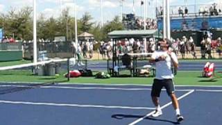 Roger Federer practice overhead at the Indian Wells Tennis Garden March 12 2009 [upl. by Handal517]