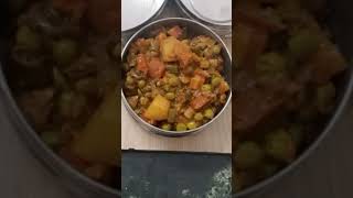 संध्याकाळी नाष्ट्यासाठी आप्पे चटणी दिली टिफिनला youtubeshorts shorts food cooking viral tiffin [upl. by Nosnar]