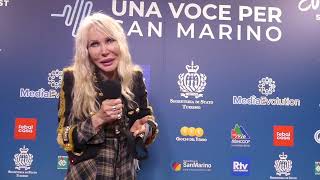 Ivana Spagna presenta quotSeriously in lovequot a Una voce per San Marino  INTERVISTA [upl. by Airdnaid]