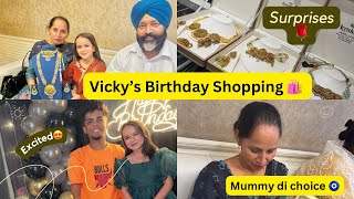 Vicky da birthday Gift 🎁 guess kro Surprise 🧿🫶  I’m so excited 😆🧿💍  Harwinder Kaur  Ruby9606 [upl. by Waxler]