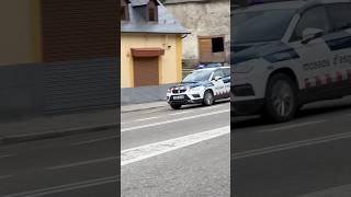 USC MOSSOS D’ESQUADRA HACIA AVISO emergency 112 police mossos [upl. by Ewens]