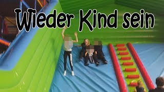 Kindergeburtstag im Indoorspielplatz  Ballorig  Nici [upl. by Oigimer613]