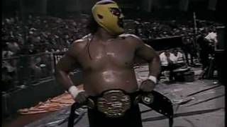 Mil Mascaras vs Pierroth en Puerto Rico 1998 [upl. by Kerby]