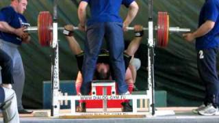 Malanichev bench press accident 310 Titans cup 2010 [upl. by Aicatan]