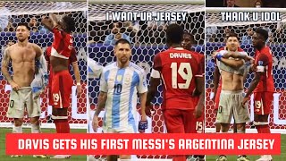 Lionel Messi gave Alphonso Davis his first Argentina jersey [upl. by Costello]