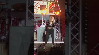 Lauren Alaina “Road Less Traveled” Live [upl. by Aaren562]